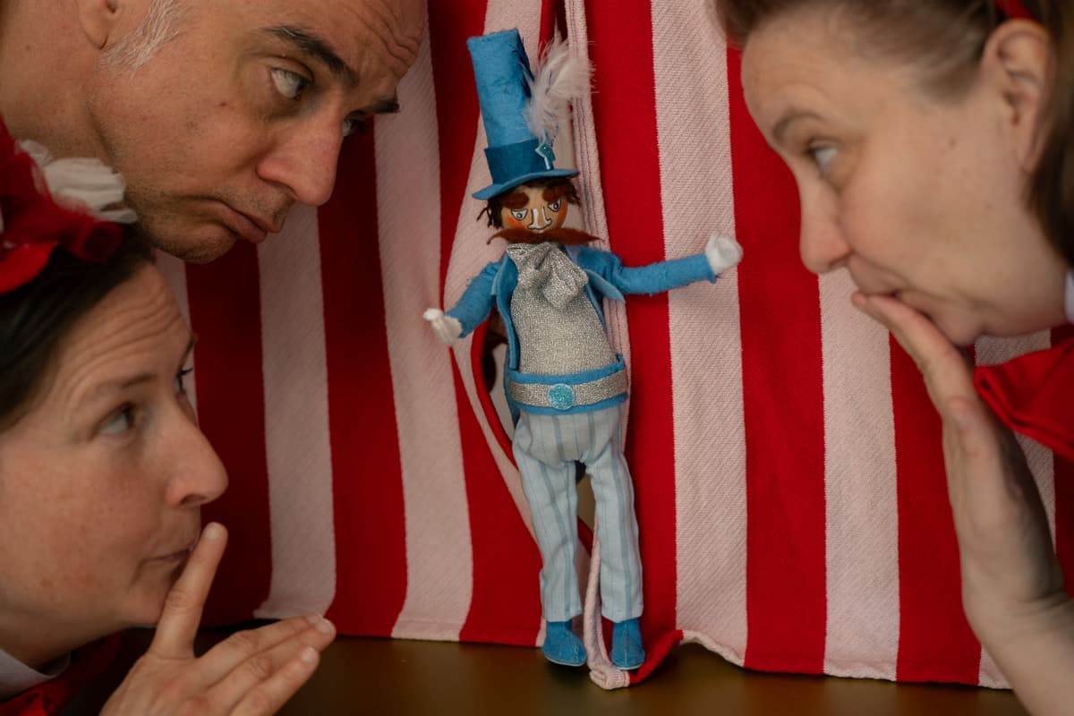 Maxim Buffalo cirkusz